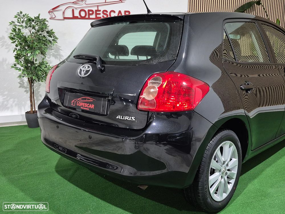 Toyota Auris 1.4 D-4D MMT Sol - 6