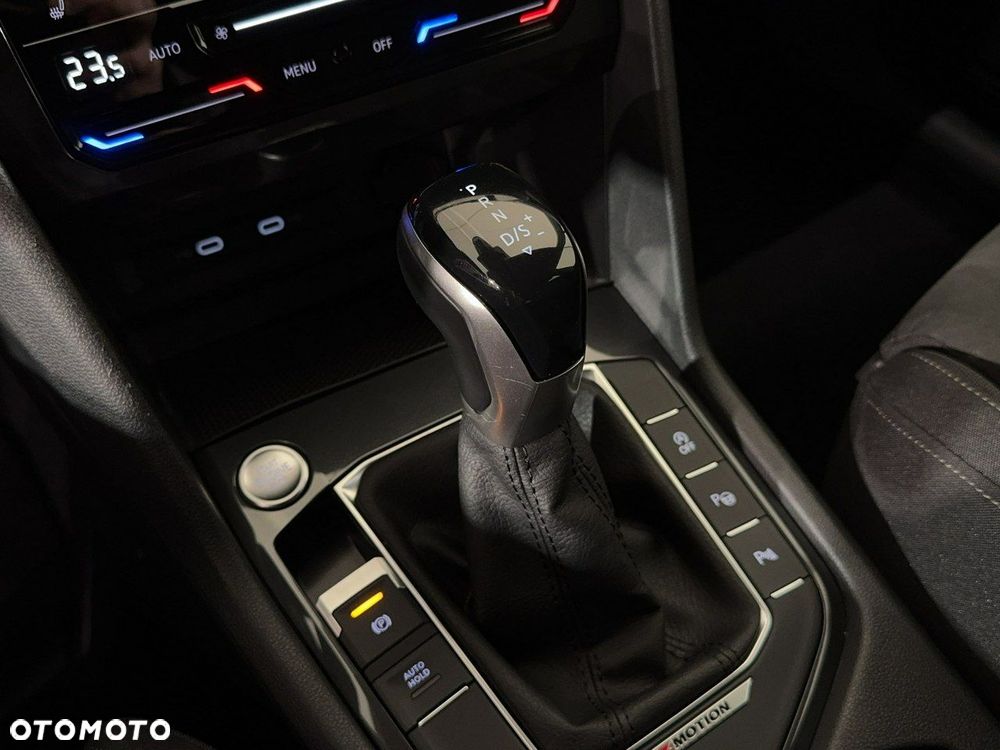 Volkswagen Tiguan - 28