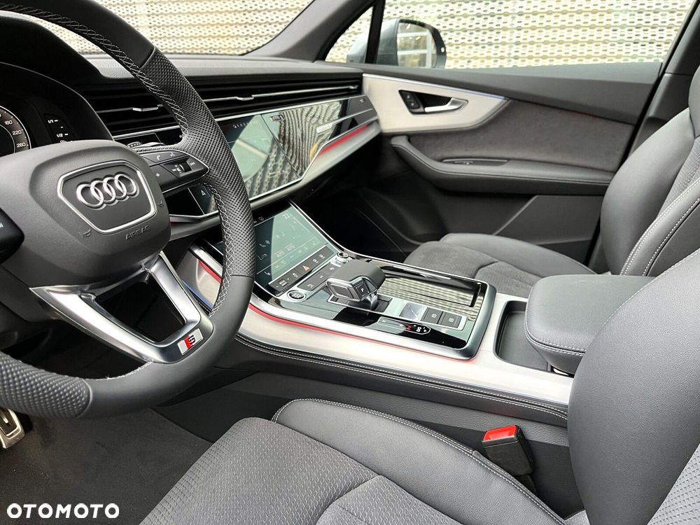 Audi Q7 - 17