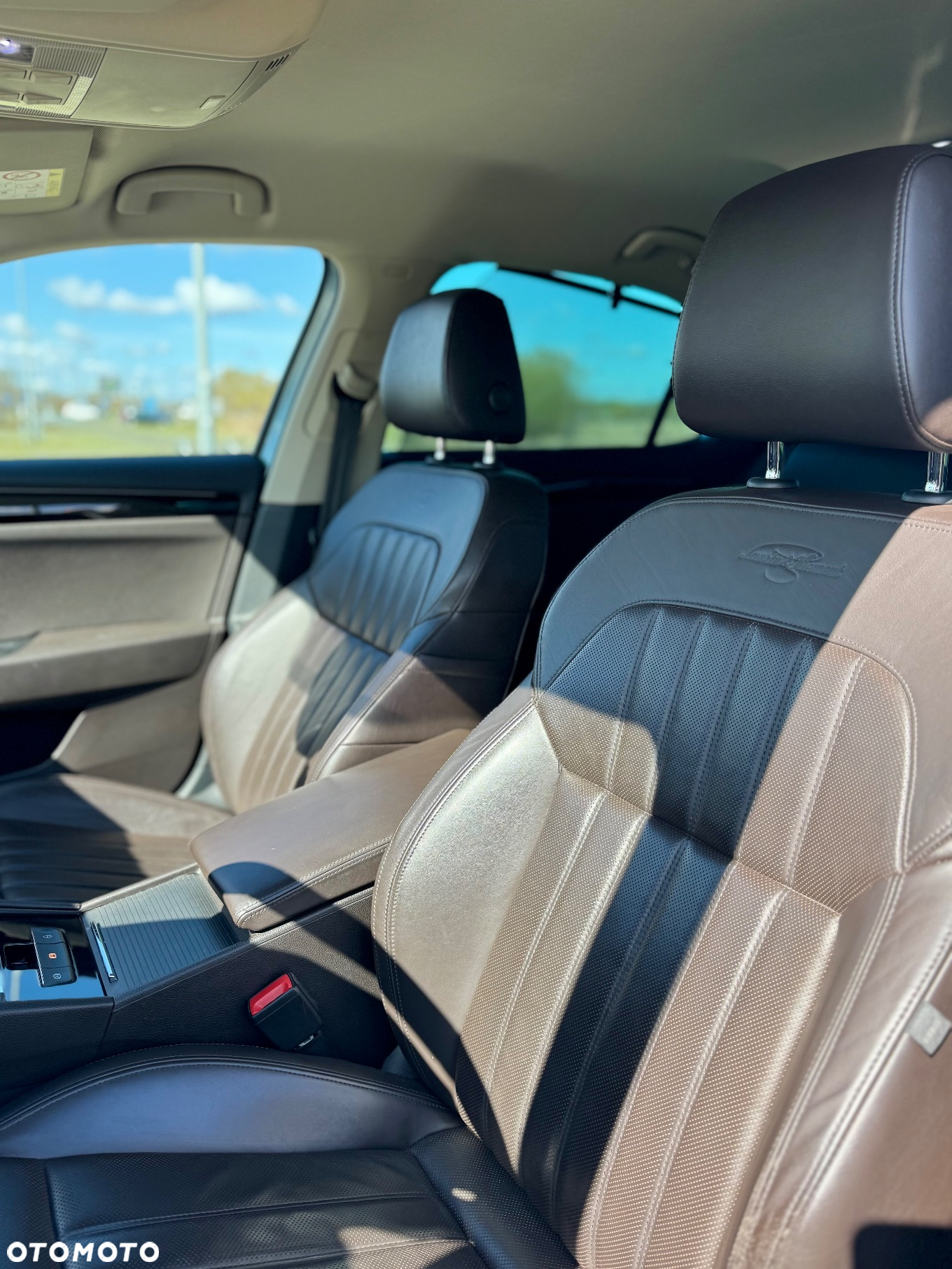 Skoda Superb 2.0 TSI L&K DSG - 7