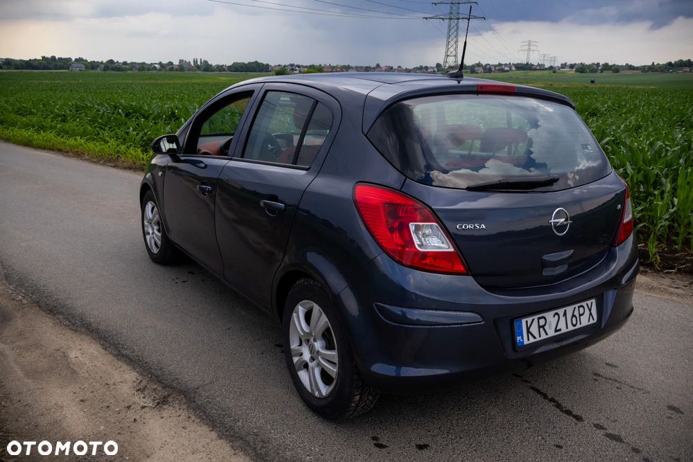 Opel Corsa 1.4 16V Enjoy - 5