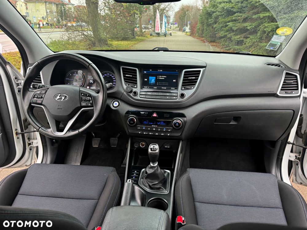 Hyundai Tucson 1.7 CRDI BlueDrive GO 2WD - 11