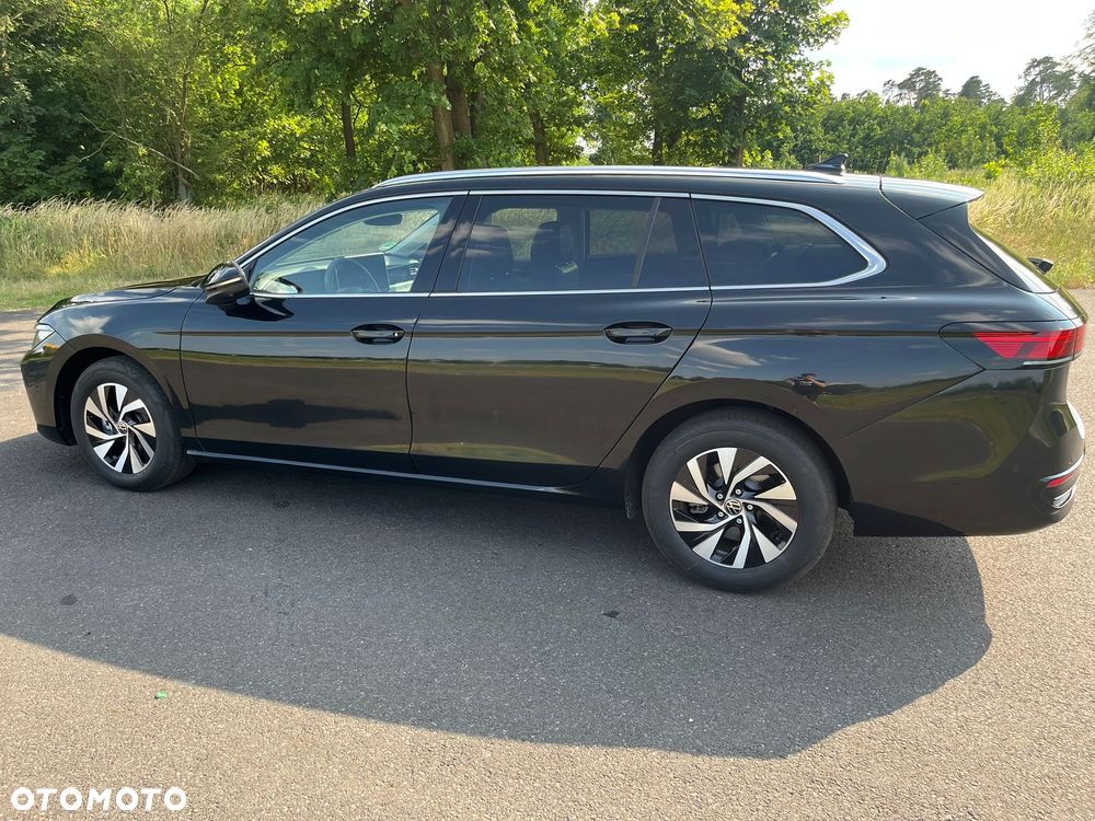 Volkswagen Passat 2.0 TDI SCR DSG Business - 9