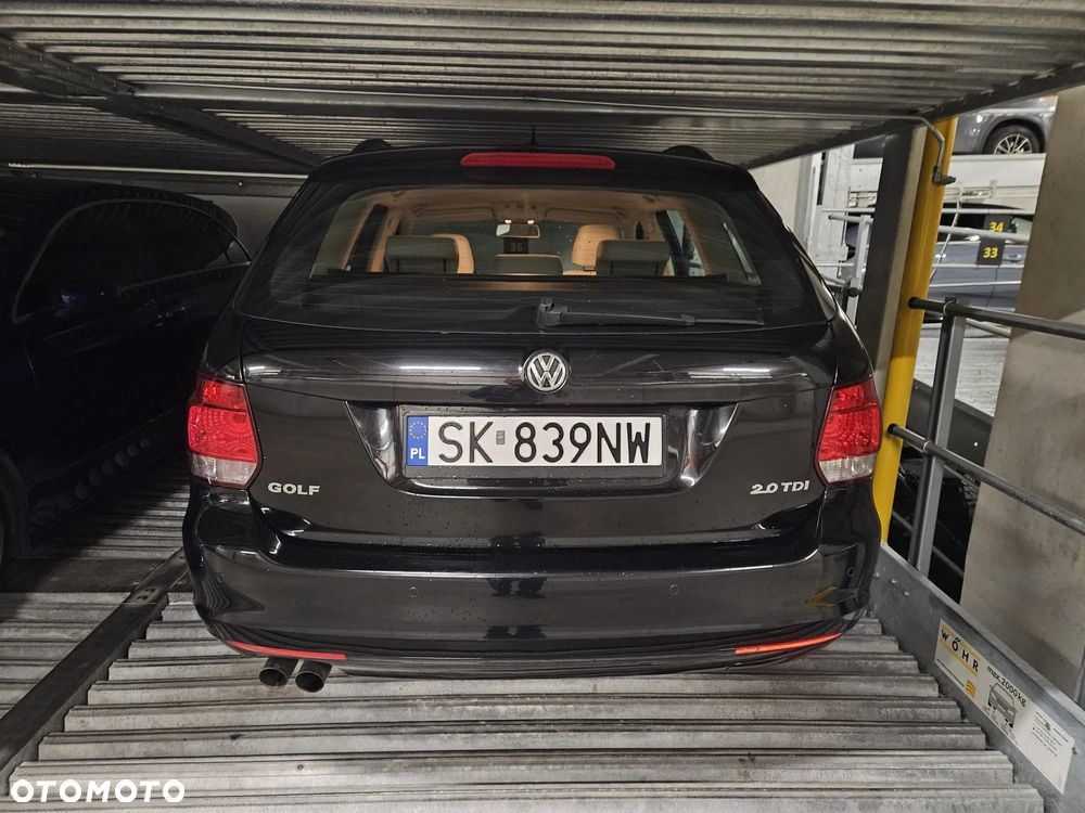 Volkswagen Golf - 4