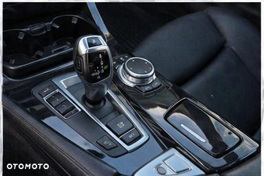 BMW Seria 5 525d xDrive Luxury Line - 13