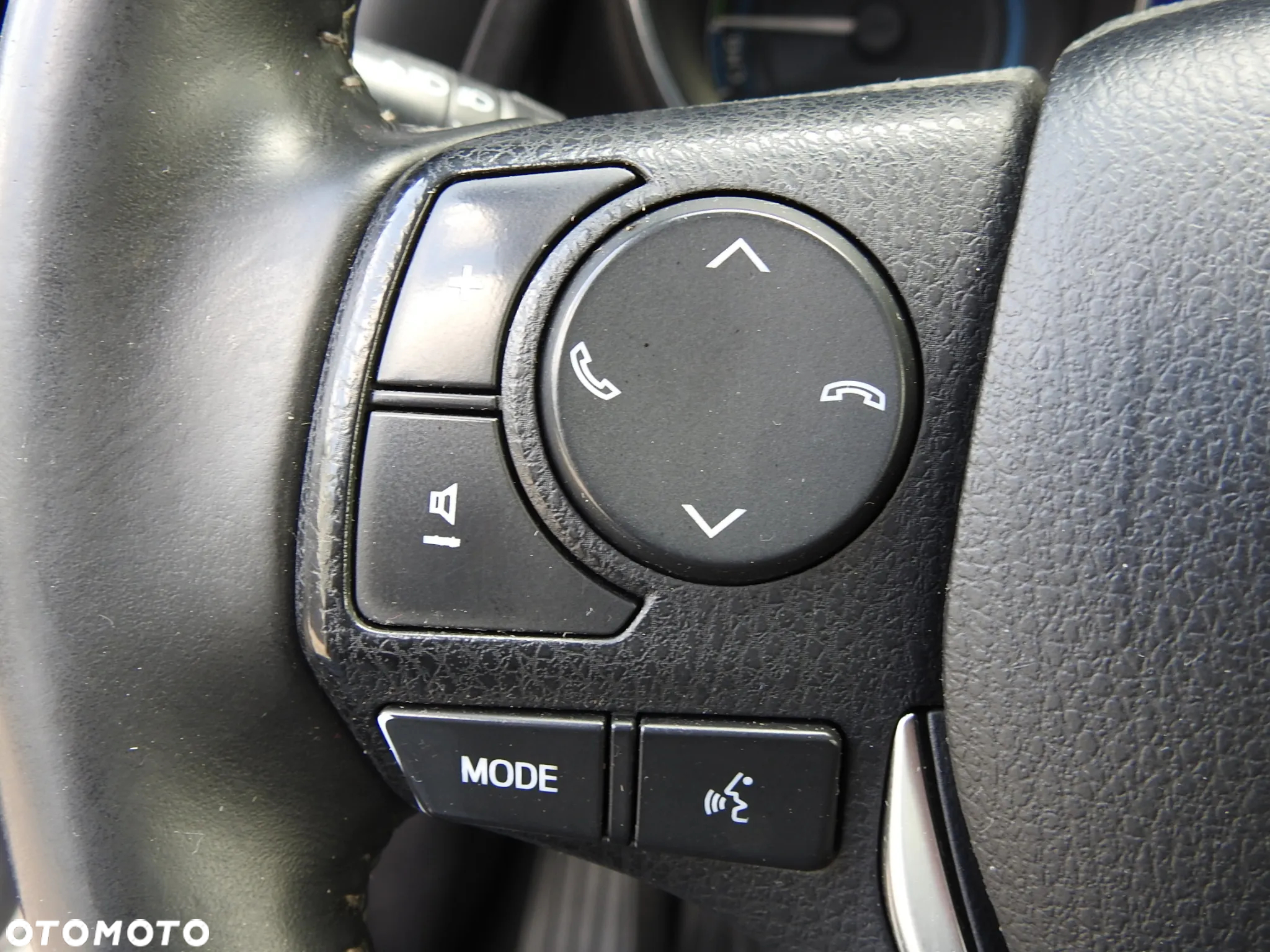 Toyota Auris 1.8 VVT-i Hybrid Automatik Comfort - 17