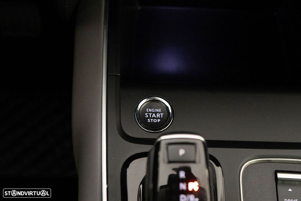 Citroën C5 Aircross 1.6 Hybrid Shine e-EAT8 - 25