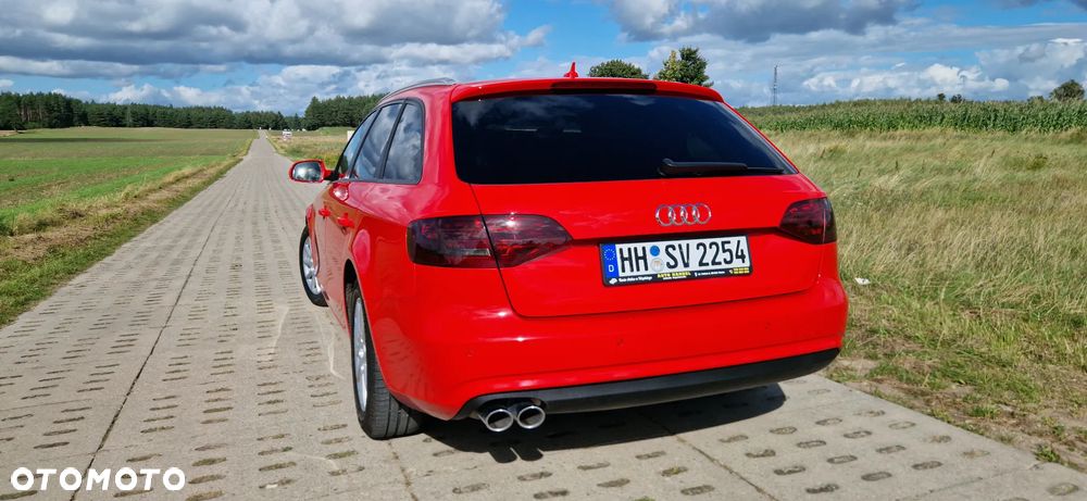 Audi A4 Avant 2.0 TDI 116g DPF Ambiente - 13