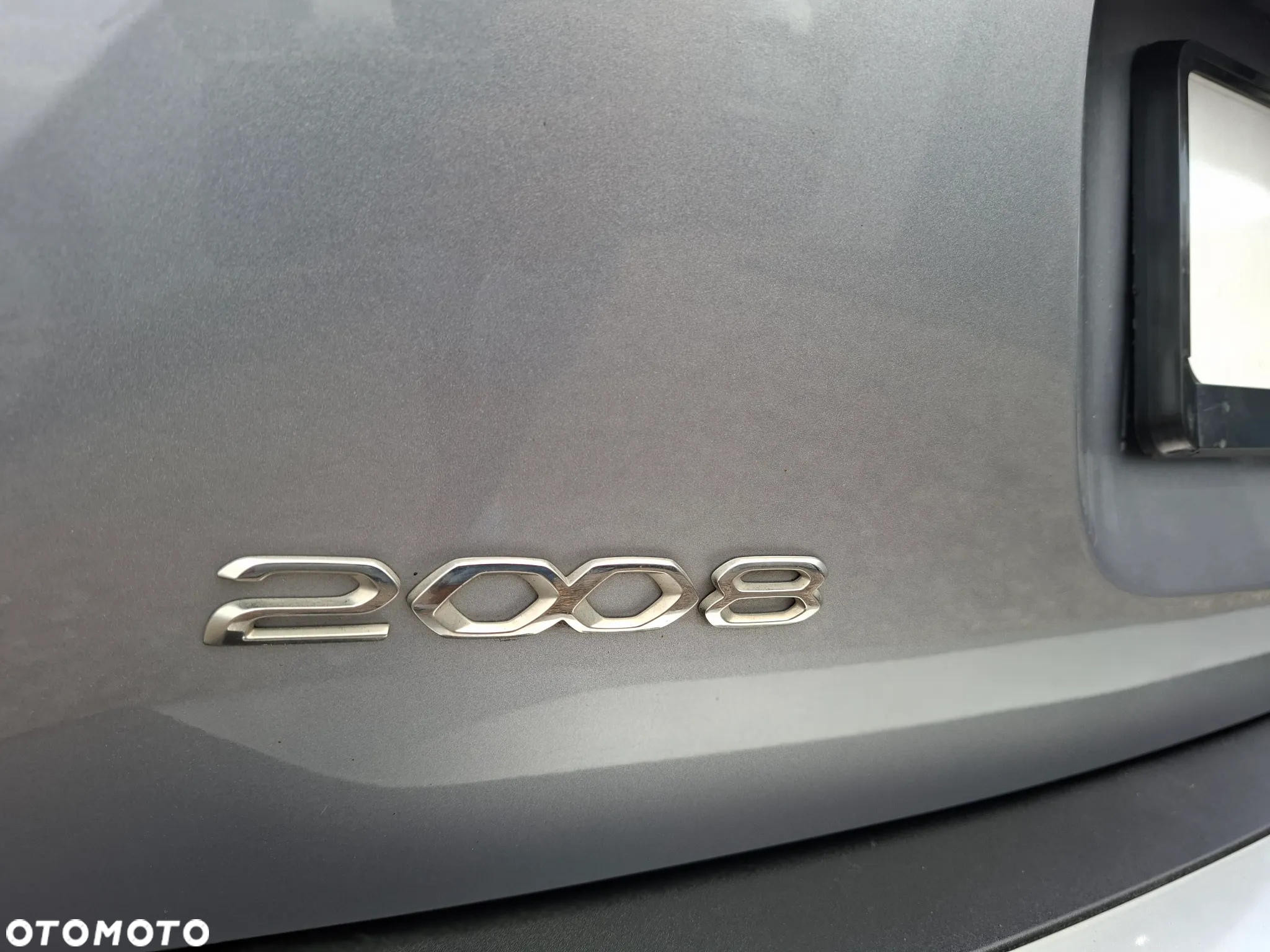 Peugeot 2008 1.2 PureTech Allure Pack S&S - 11