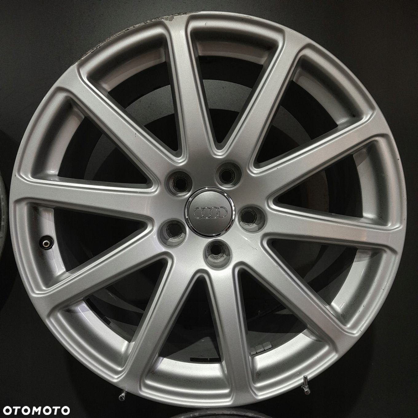Felgi 18 5x112 Audi TT S-Line OE F503020-28 - 2