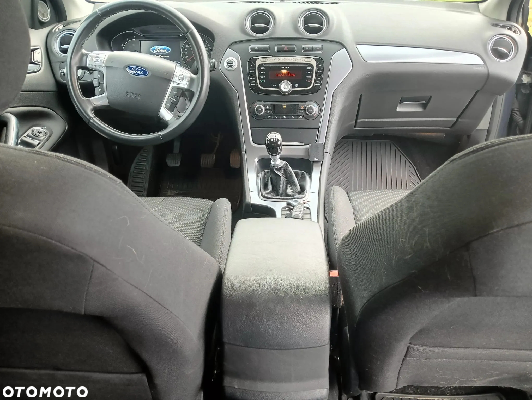 Ford Mondeo 2.0 TDCi Titanium - 31