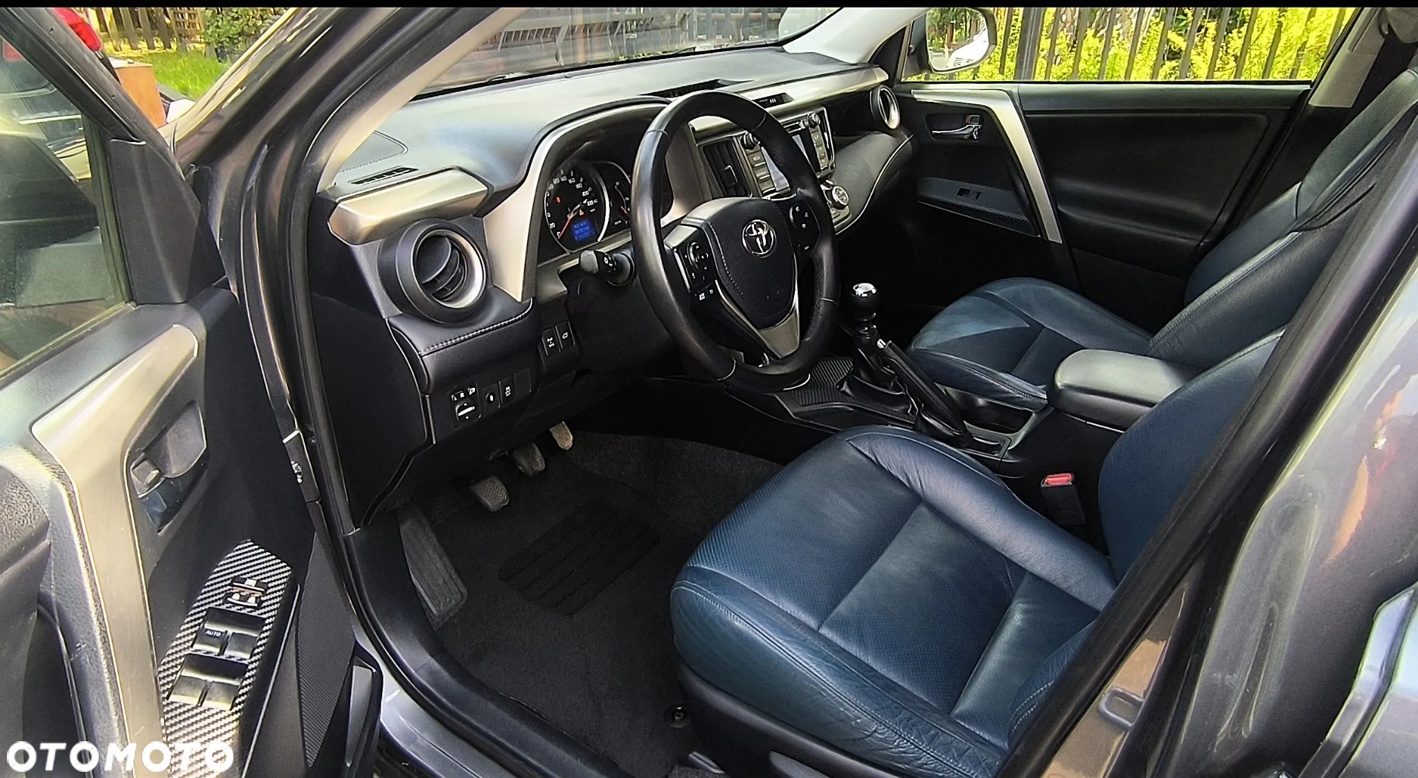 Toyota RAV4 2.0 D-4D Prestige - 30