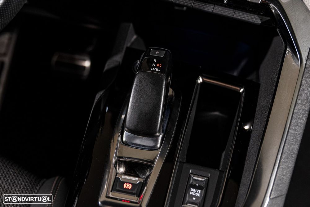 Peugeot 3008 1.6 Hybrid GT e-EAT8 - 15