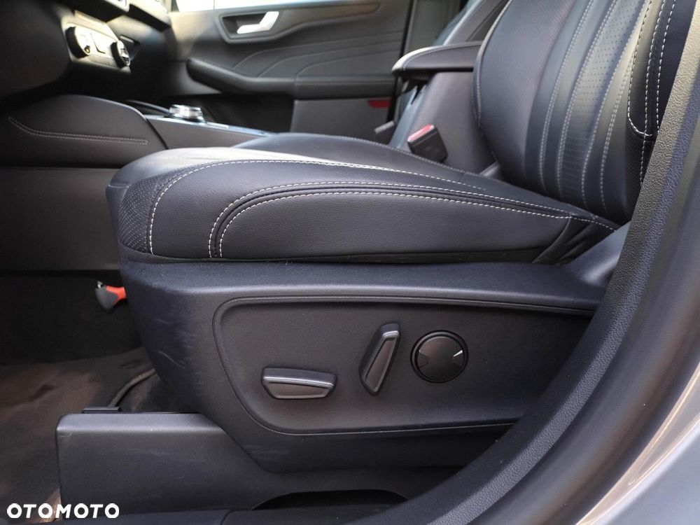 Ford Kuga 2.5 Duratec PHEV VIGNALE - 30
