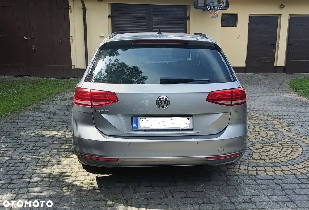 Volkswagen Passat 2.0 TDI (BlueMotion Technology) Highline - 4