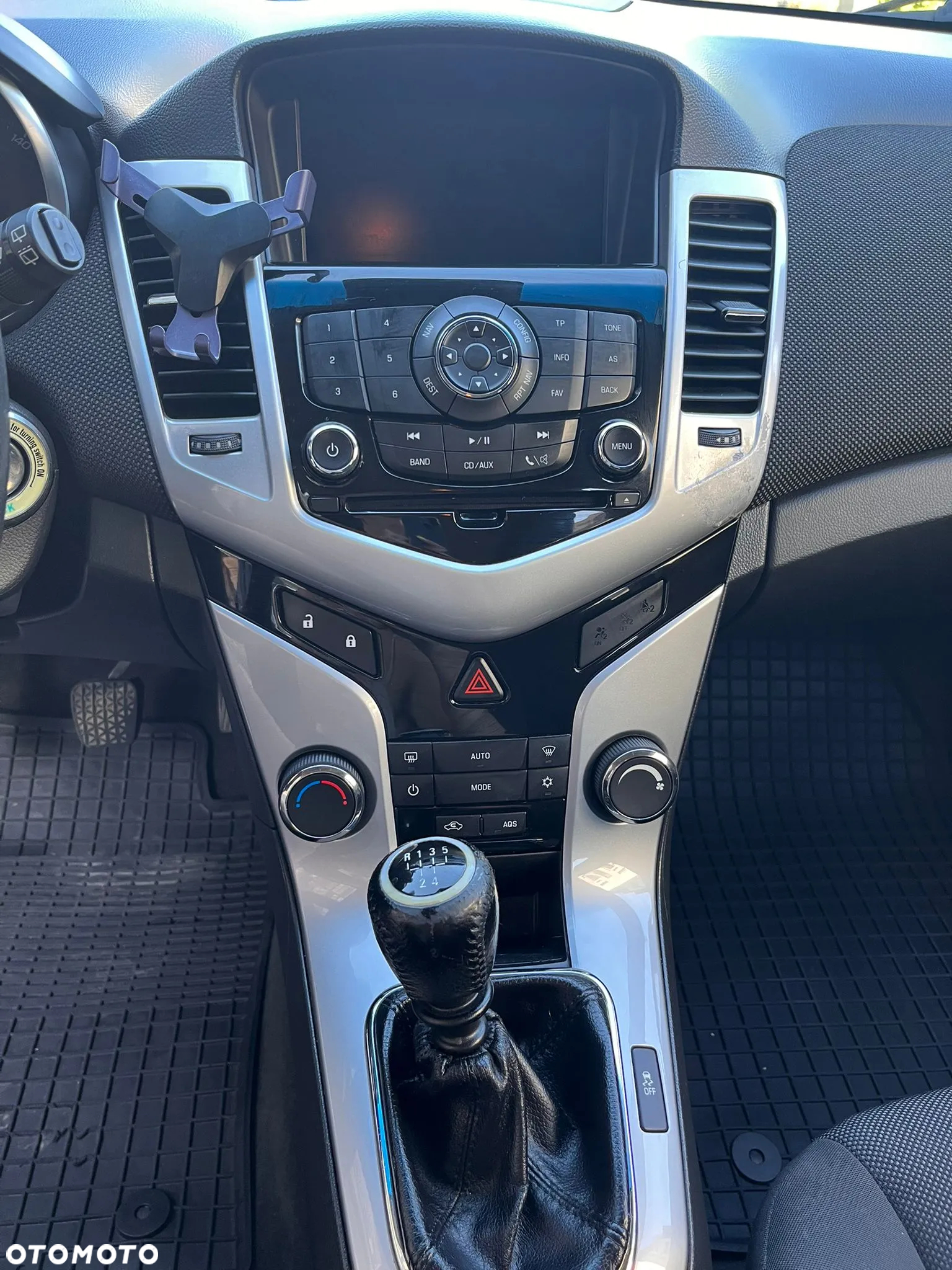 Chevrolet Cruze 1.8 LTZ - 15