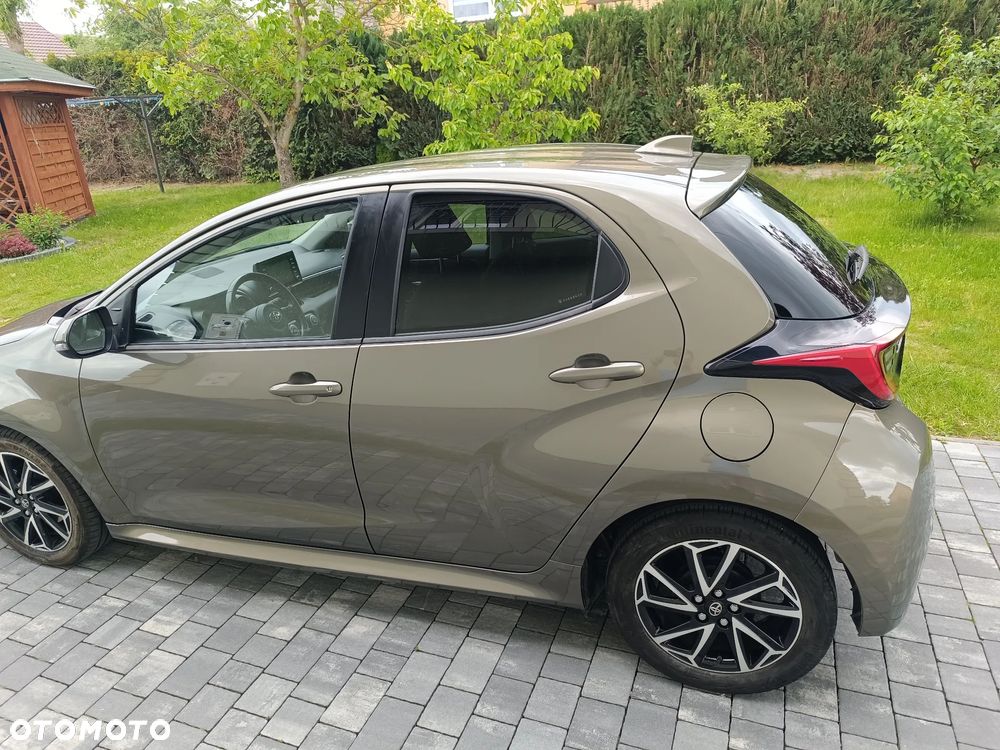 Toyota Yaris 1.0 Premium - 20
