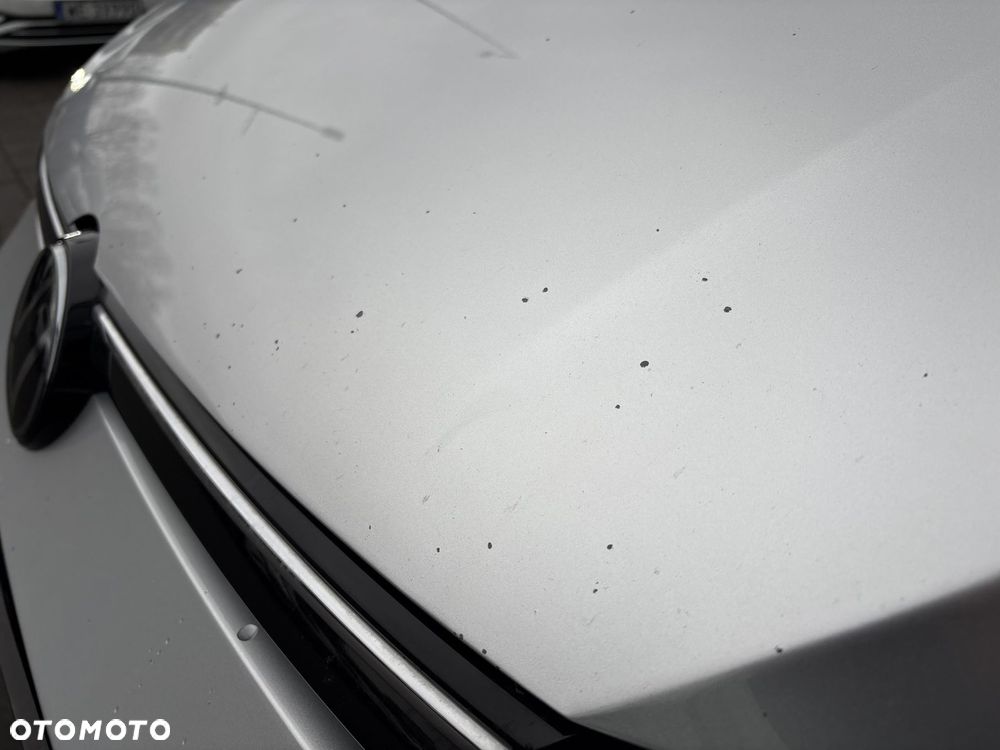 Volkswagen Golf - 22