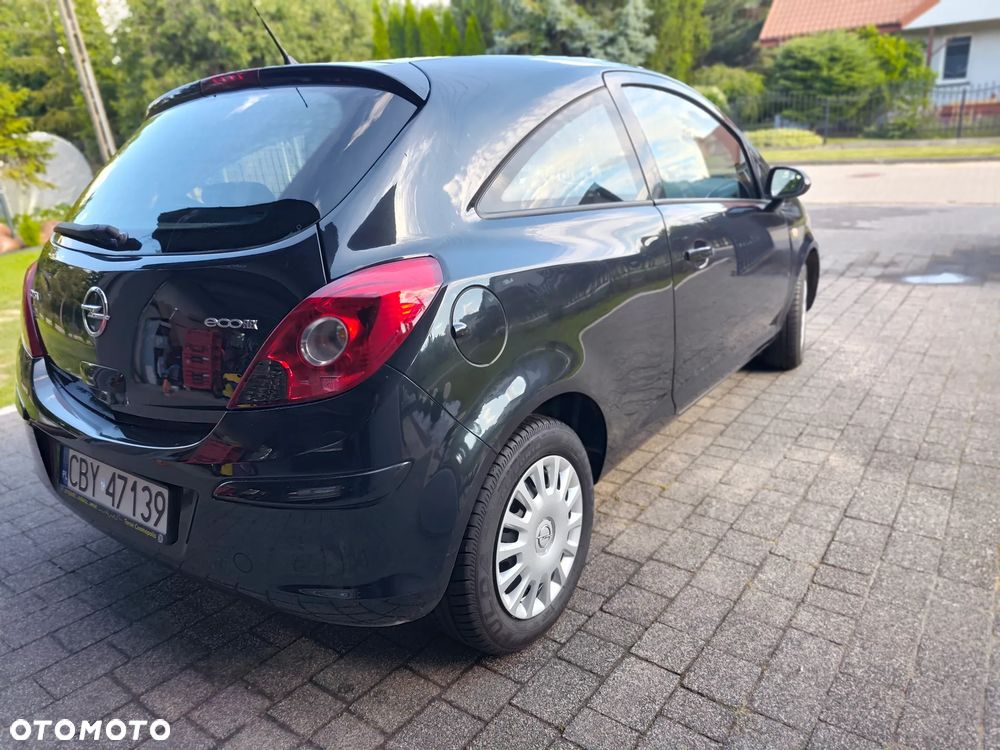 Opel Corsa 1.2 16V Enjoy - 3