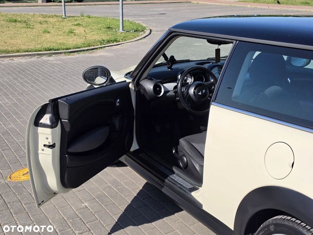 MINI Cooper - 6