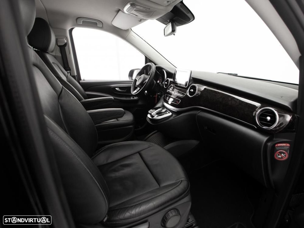 Mercedes-Benz V 220 CDI Compacto Aut. - 10
