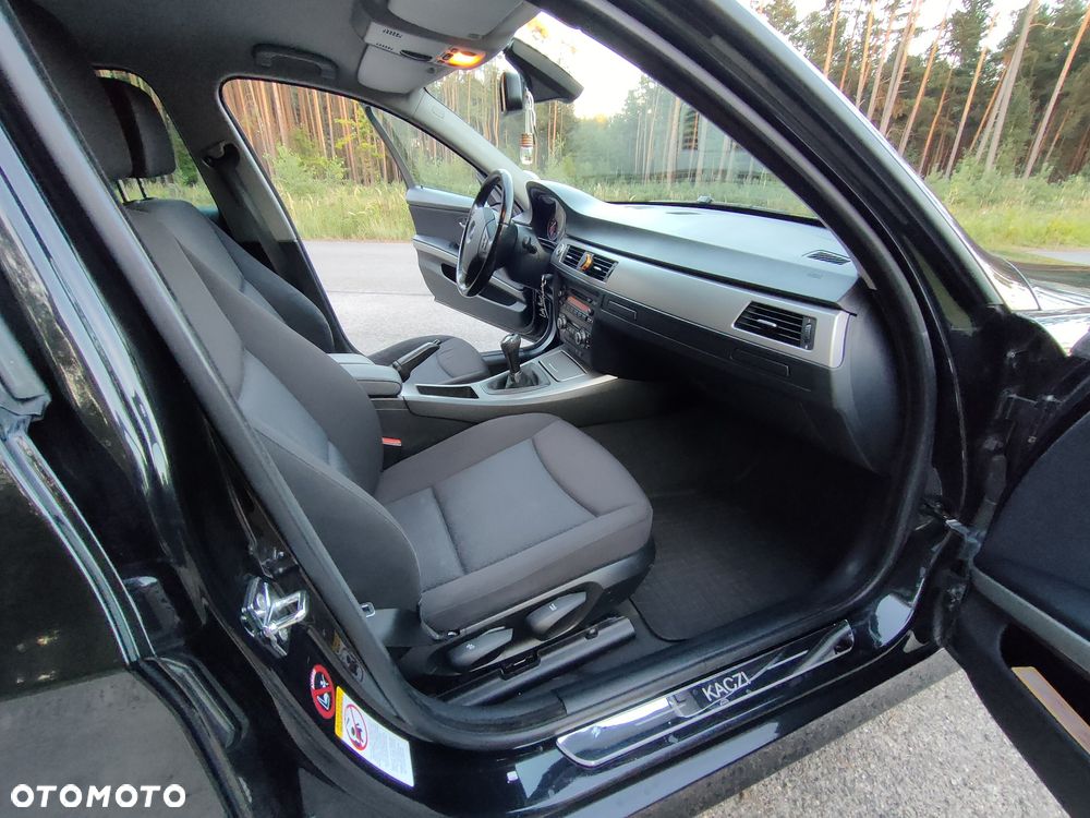 BMW Seria 3 - 8