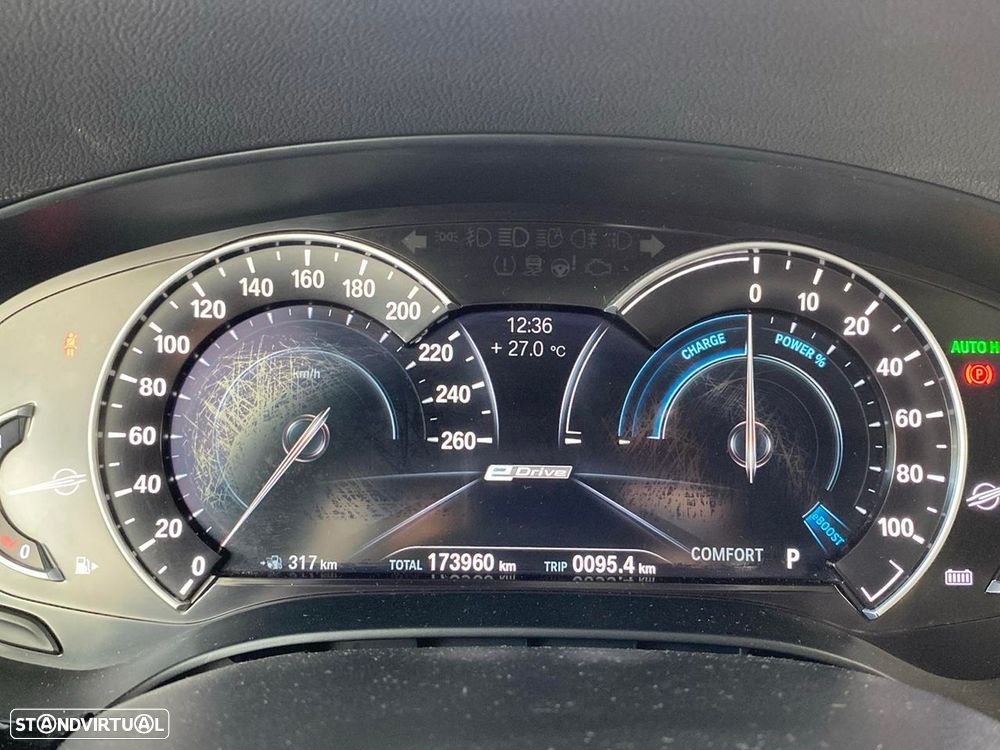BMW 530 - 11