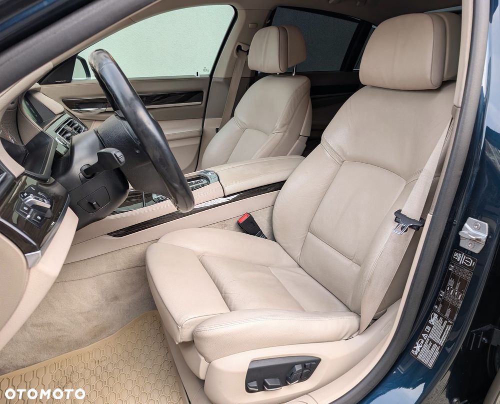 BMW Seria 7 730d - 6