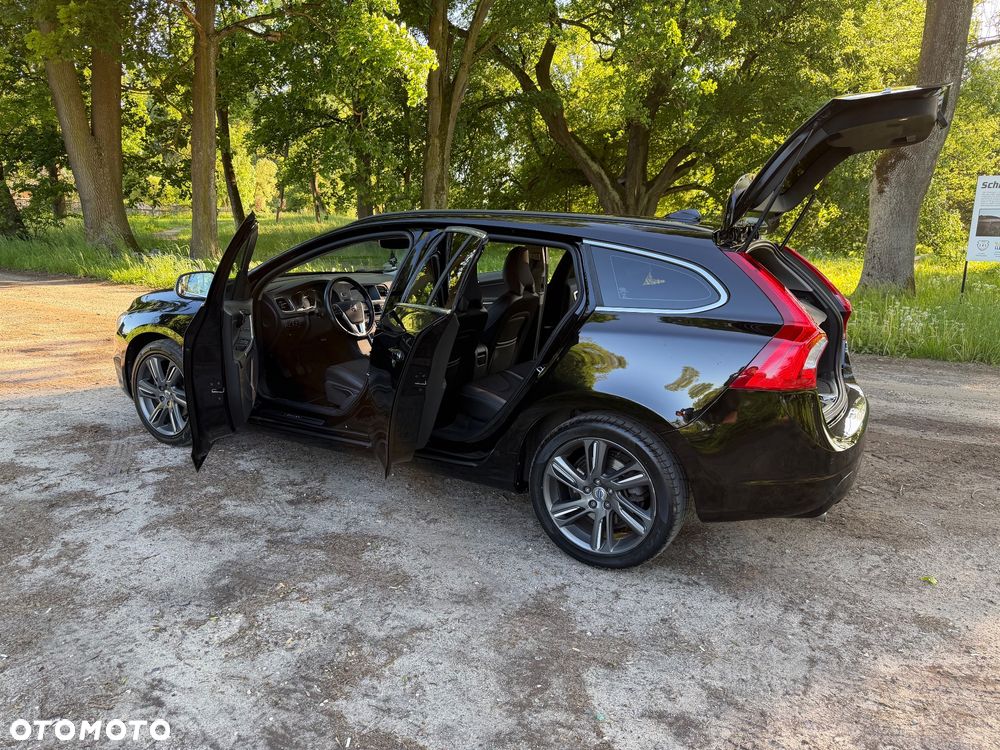 Volvo V60 D2 Drive-E Dynamic Edition (Momentum) - 12