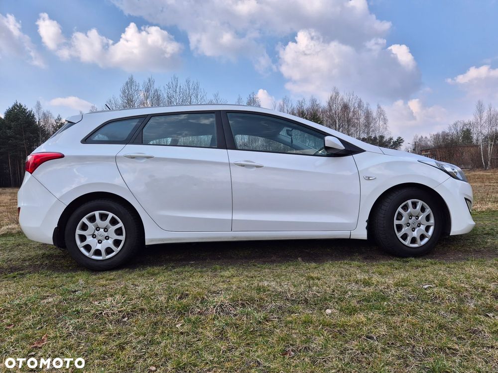 Hyundai i30 1.6 CRDi Classic - 4