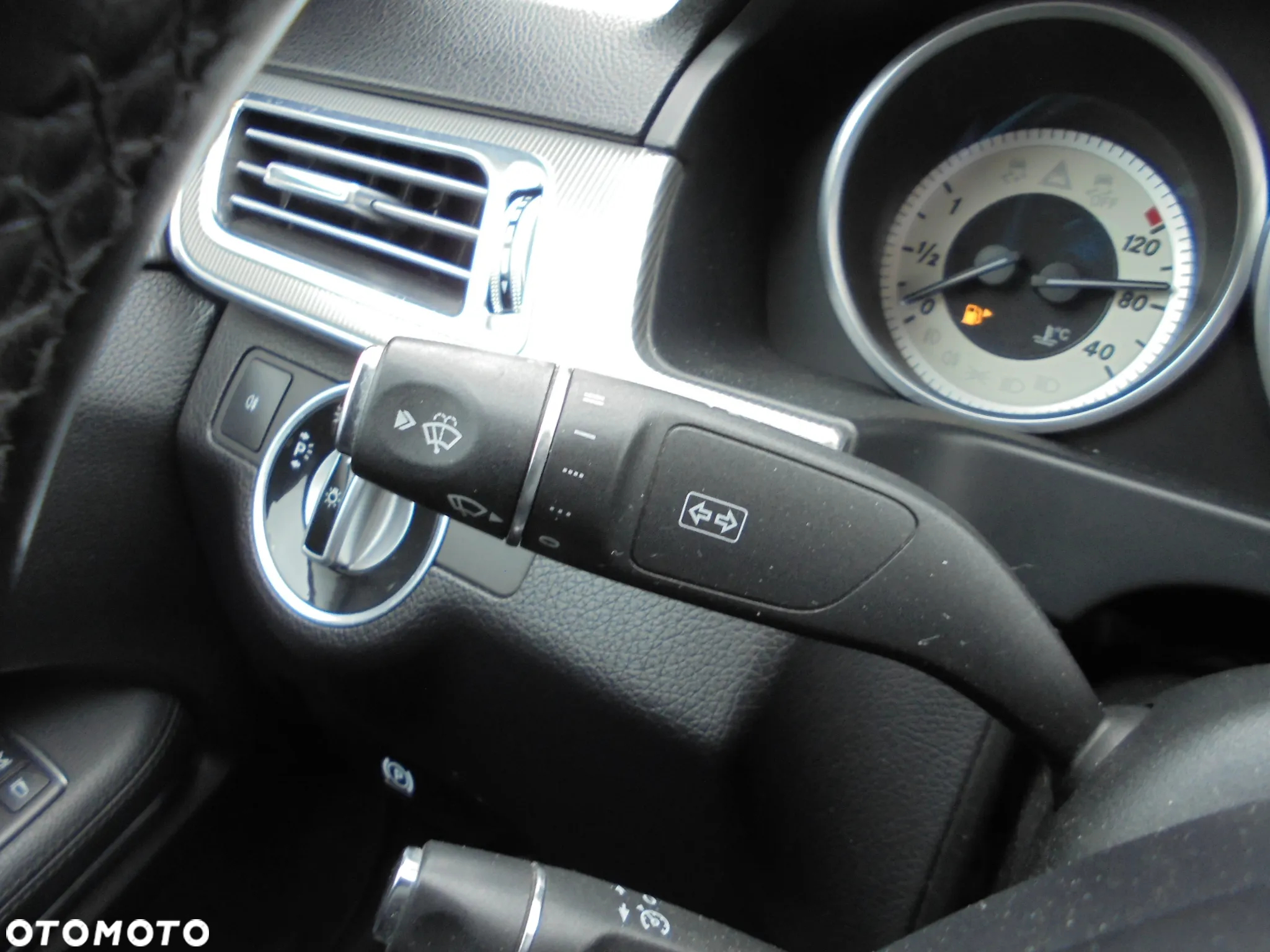 Mercedes-Benz Klasa E 220 BlueTEC BlueEFFICIENCY Edition 9G-TRONIC Avantgarde - 21