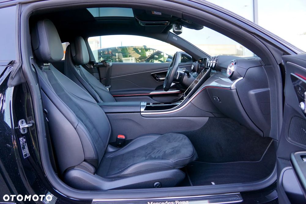 Mercedes-Benz CLE 180 9G-TRONIC Edition AMG Line - 22