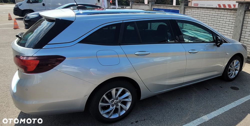 Opel Astra 1.2 T Elegance S&S - 3