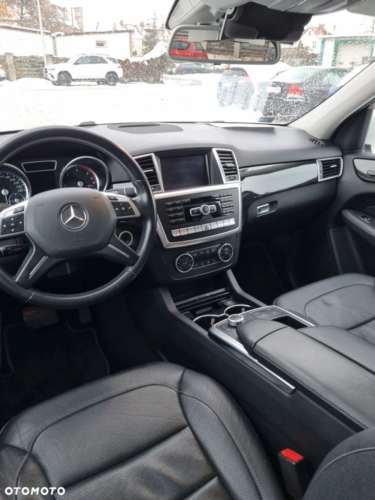 Mercedes-Benz ML - 6