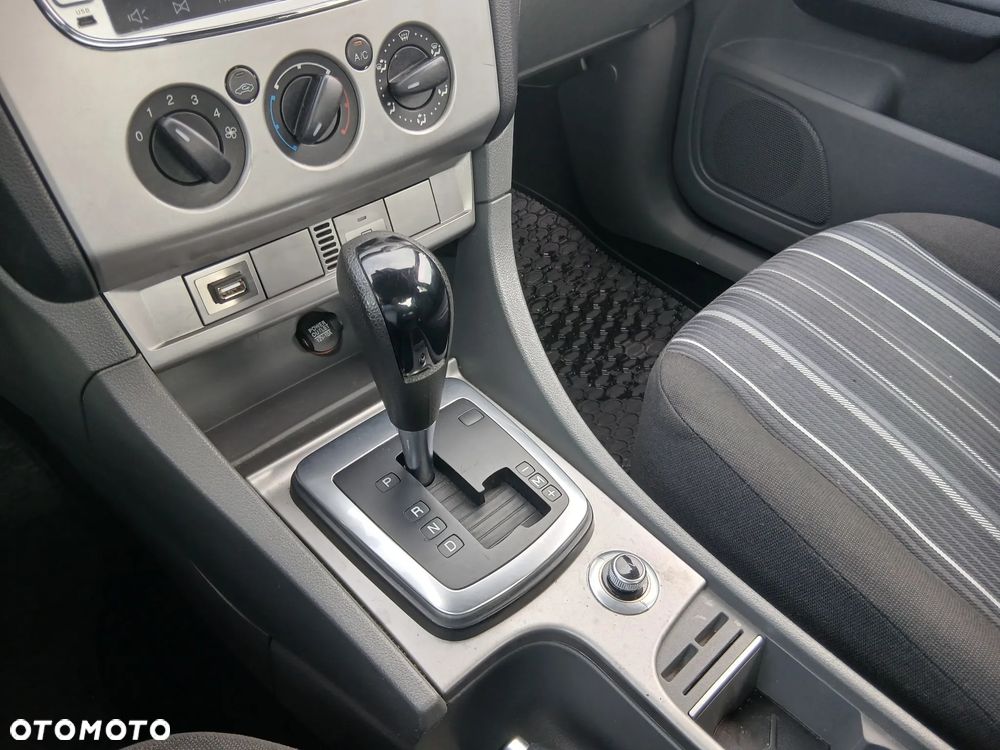 Ford Focus - 8