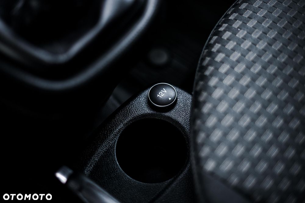 Ford Connect - 15