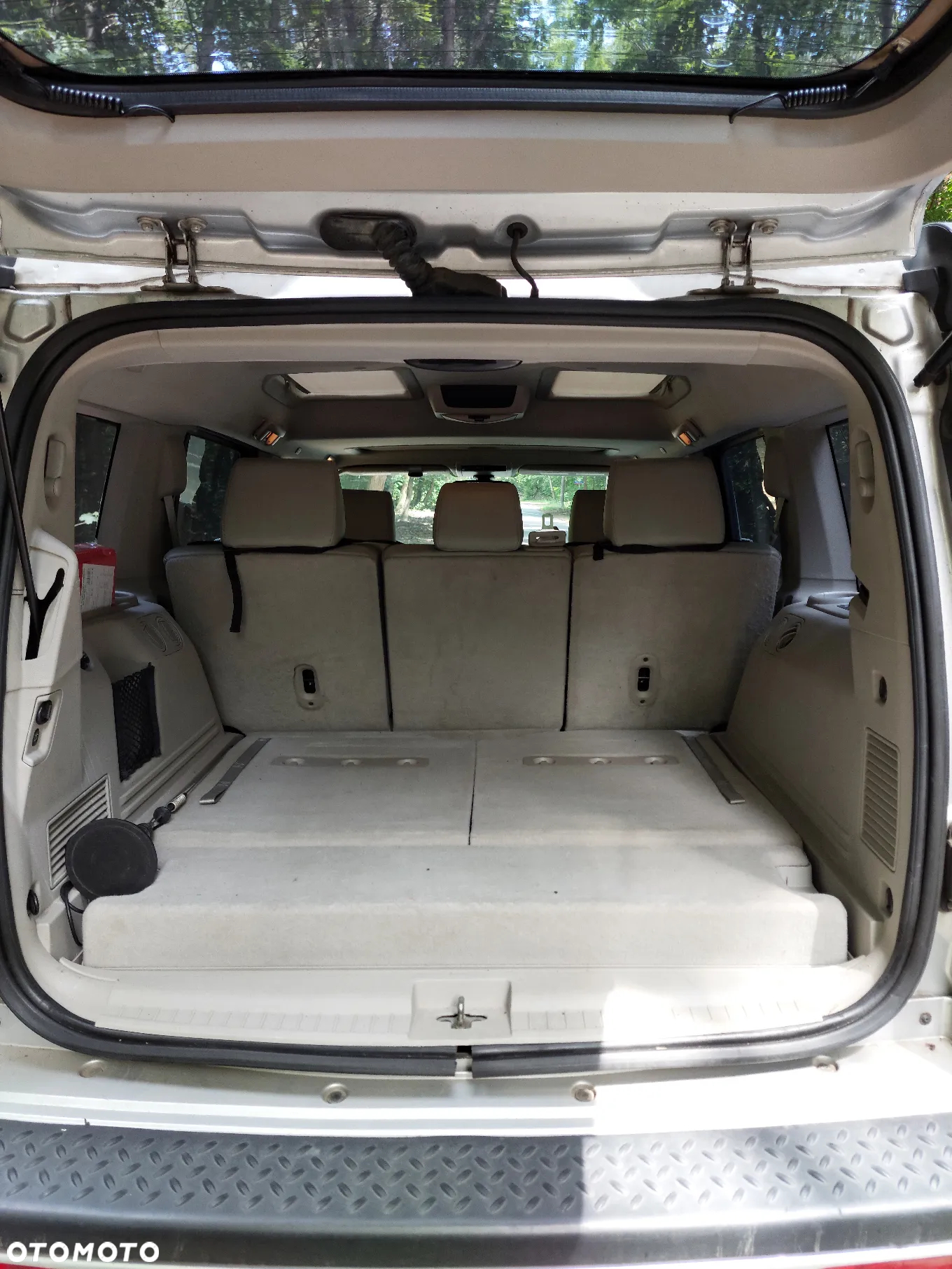 Jeep Commander 3.0 CRD Overland - 11