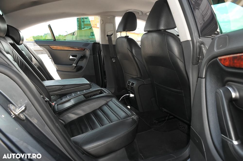 Volkswagen Passat CC - 4