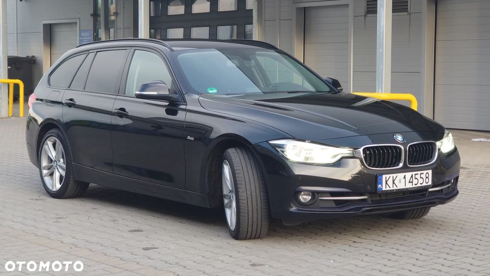 BMW Seria 3 330d Sport Line - 32