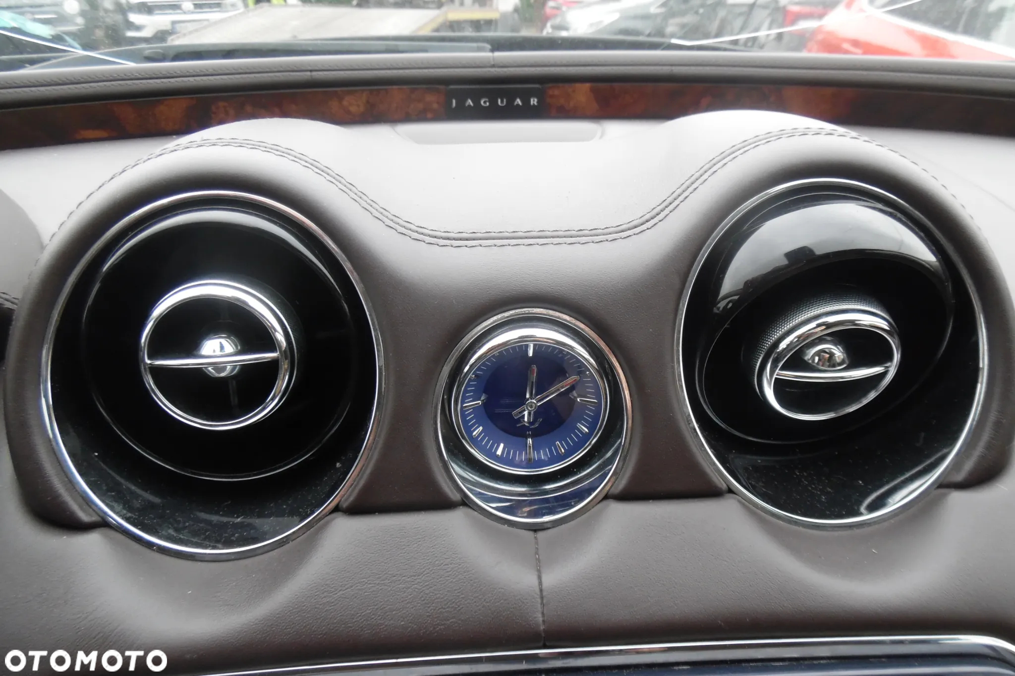 Jaguar XJ 3.0 D V6 Portfolio - 16