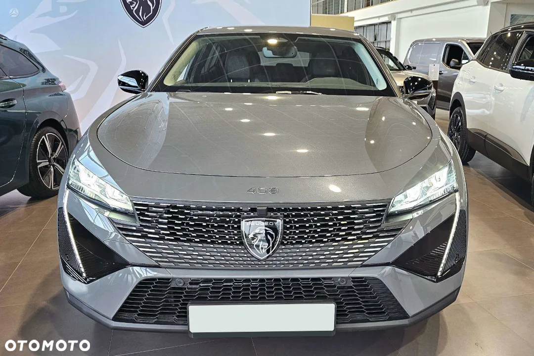 Peugeot 408 - 3