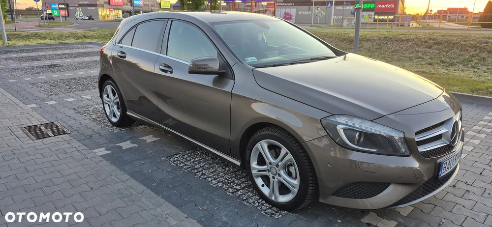 Mercedes-Benz Klasa A 200 7G-DCT AMG Line - 30