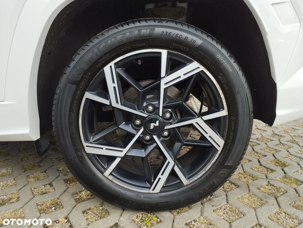 Hyundai Tucson 1.6 T-GDi HEV N-Line 4WD - 32