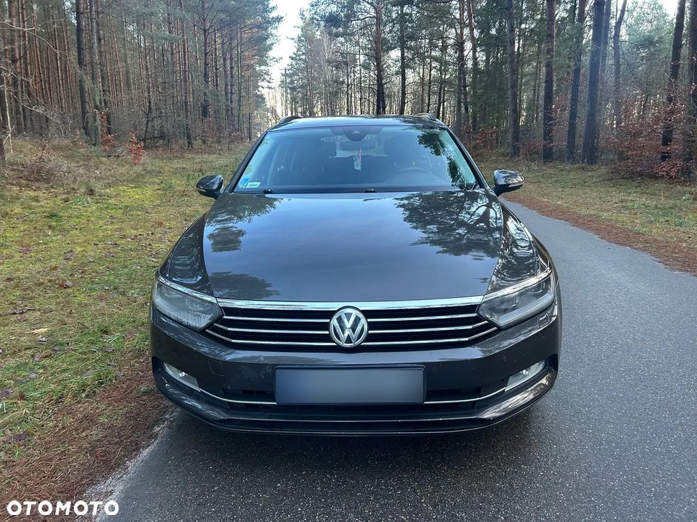 Volkswagen Passat 1.6 TDI BMT Trendline - 26