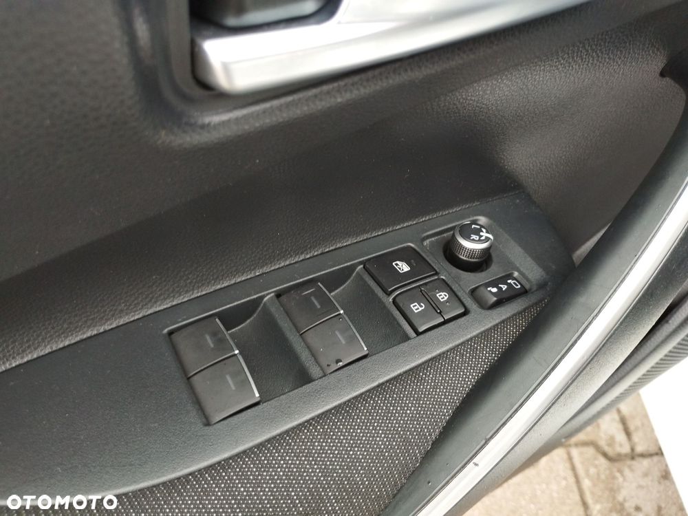 Toyota Corolla 1.8 Hybrid Style - 15
