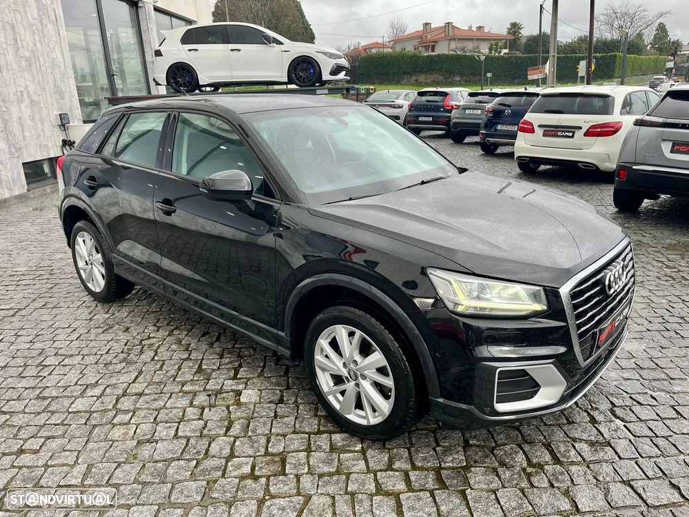 Audi Q2 30 TFSI Design - 5
