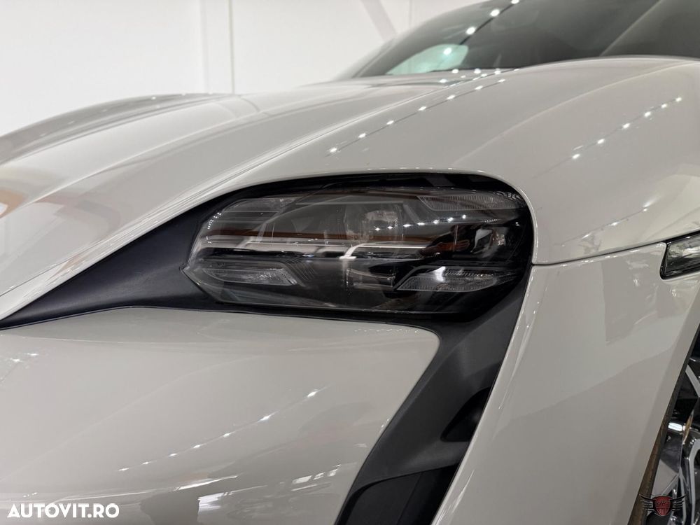 Porsche Taycan Performancebatterie Plus - 26