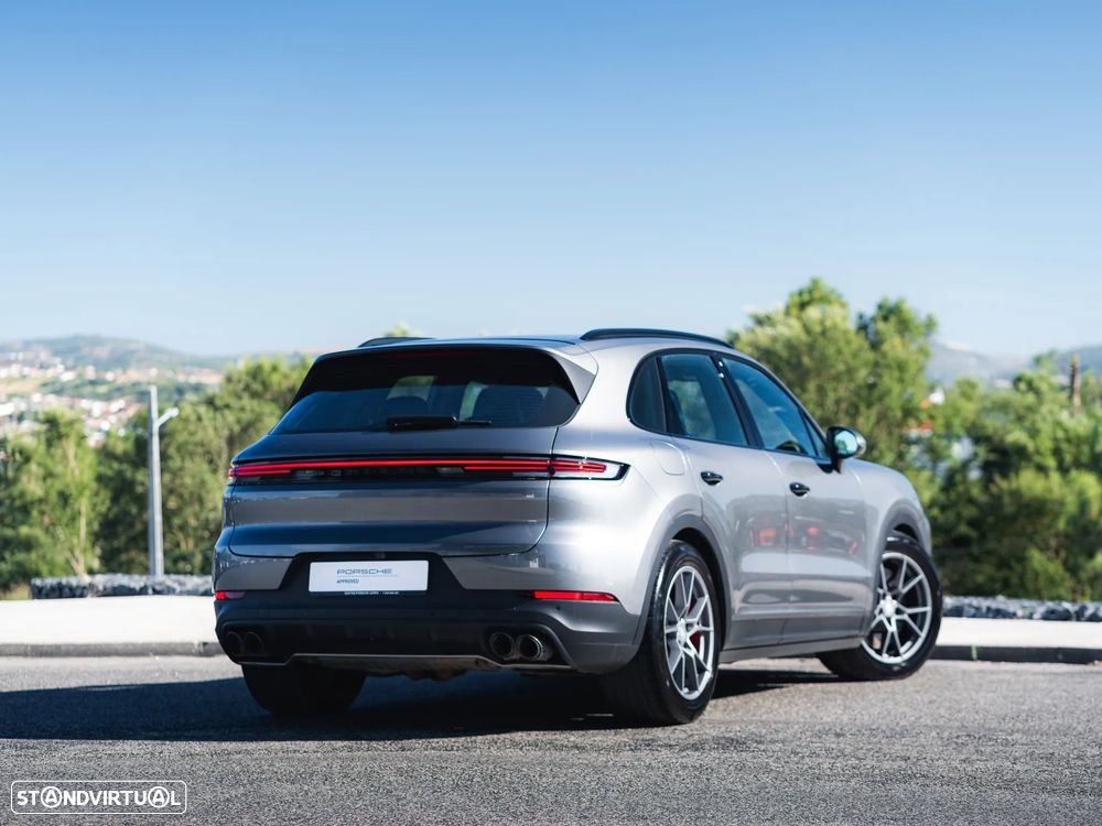 Porsche Cayenne S E-Hybrid - 8