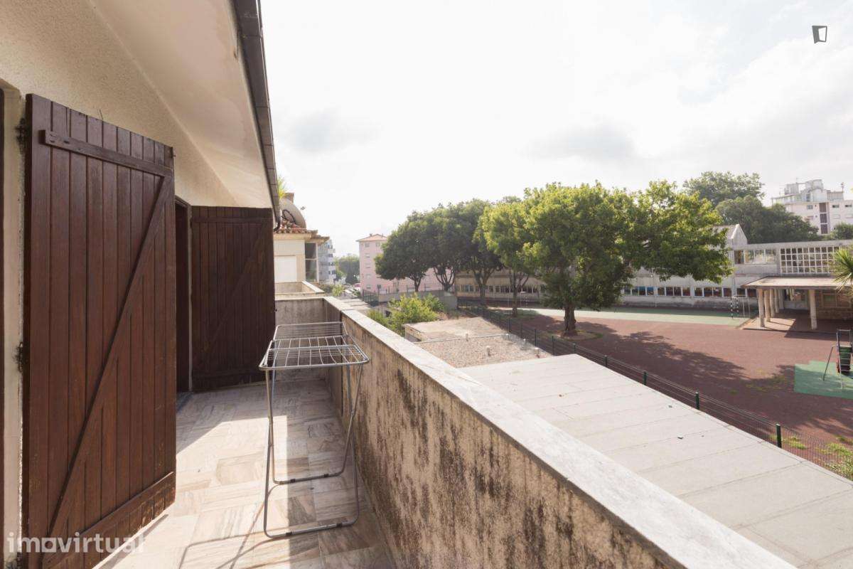 Quarto - localizado em Paranhos Porto - Grande imagem: 5/32