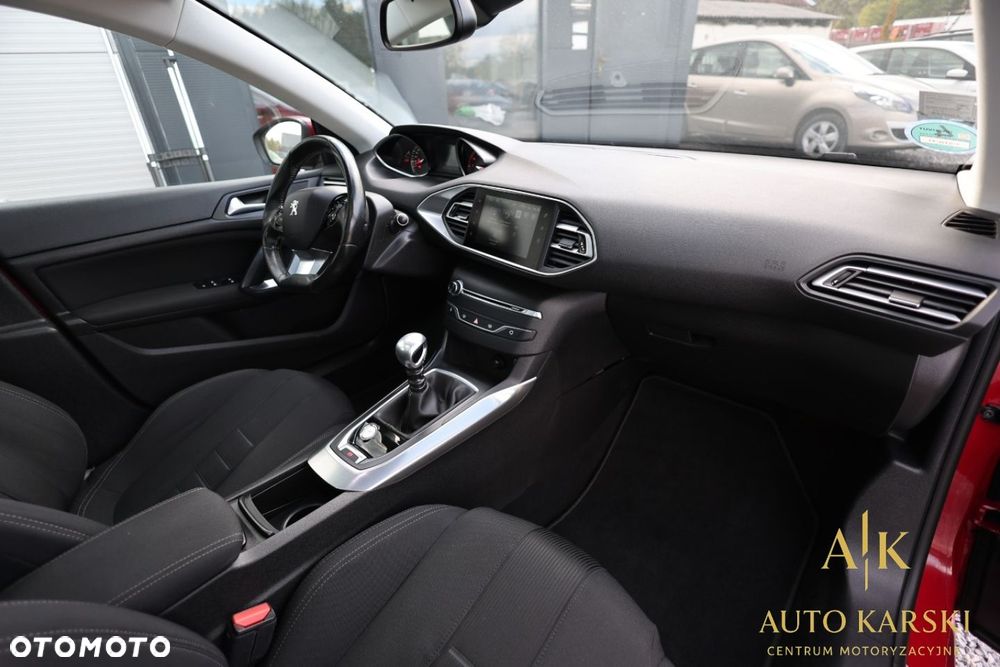 Peugeot 308 - 36